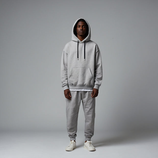 <h2>Wholesale Tracksuits</h2>